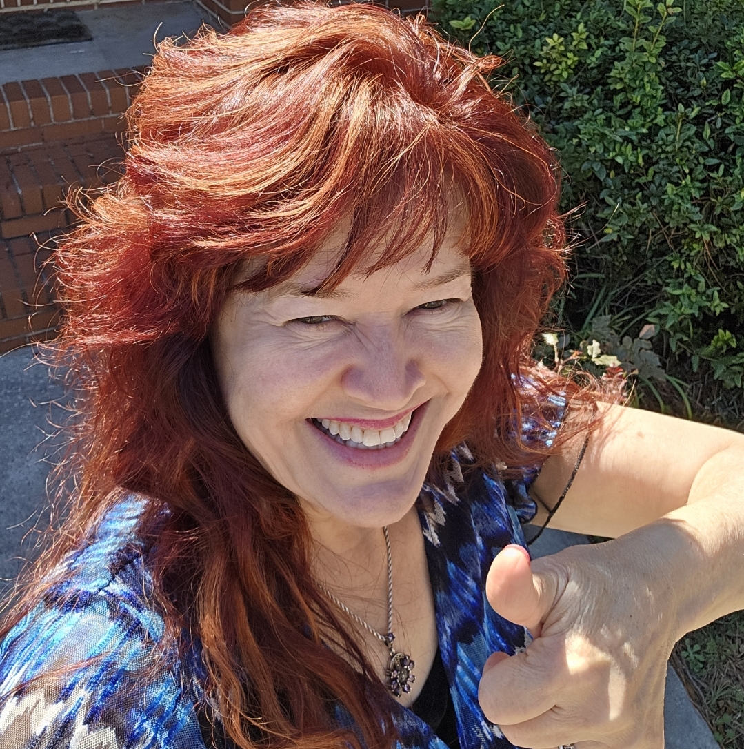 Roxie Thomas's avatar